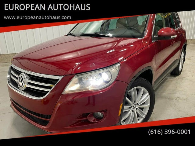 2011 Volkswagen Tiguan SEL 4Motion with Premium Navigation and Dynaudio