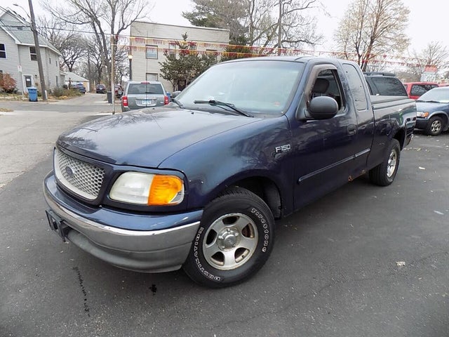 2004 Ford F-150 Heritage 4 Dr XLT Extended Cab SB