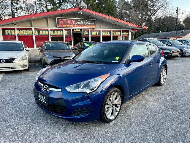 2016 Hyundai Veloster FWD with Black Seats