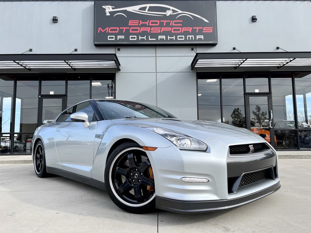 Used 11 Nissan Gt R For Sale With Photos Cargurus