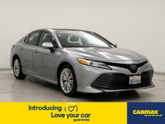 2019 Toyota Camry XLE V6 FWD
