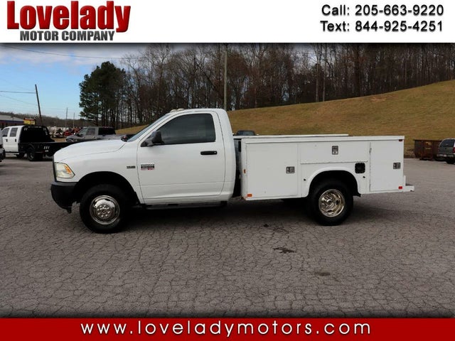 2012 RAM 3500 Chassis ST Regular Cab 143.5 in. RWD