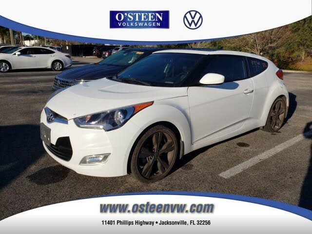 2016 Hyundai Veloster FWD with Black Seats