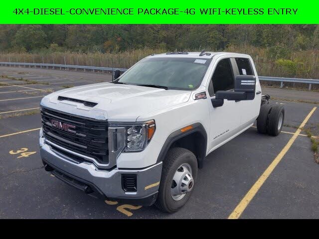 2020 GMC Sierra 3500HD Chassis Crew Cab 4WD