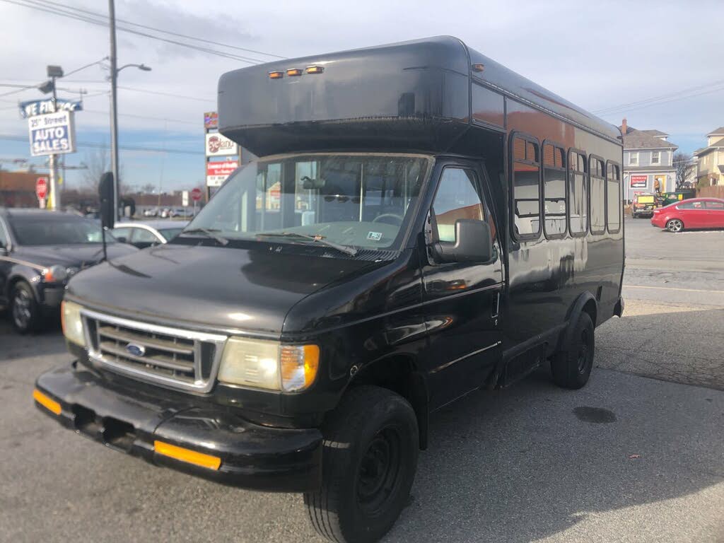 2003 ford best sale cutaway van