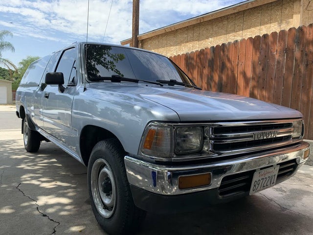 1990 Toyota Pickup 2 Dr Deluxe Extended Cab SB