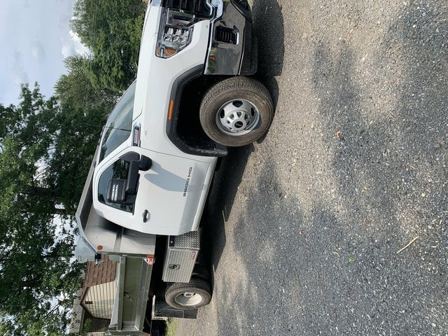2021 GMC Sierra 3500HD Chassis 4WD