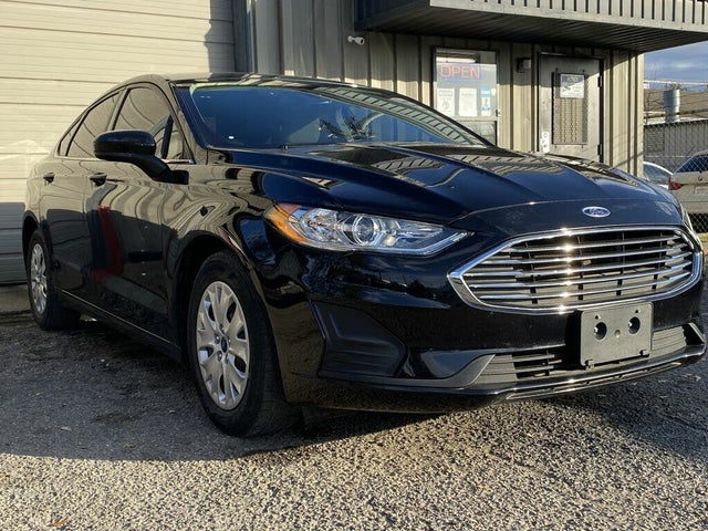 2019 Ford Fusion S