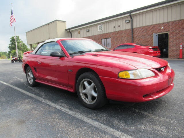 1998 Ford Mustang GT Convertible RWD