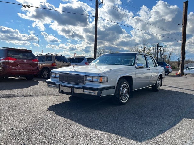 1985 Cadillac DeVille Sedan FWD