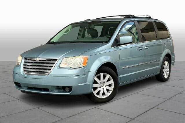 2009 Chrysler Town & Country Touring FWD