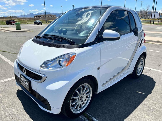 2013 smart fortwo electric drive hatchback RWD