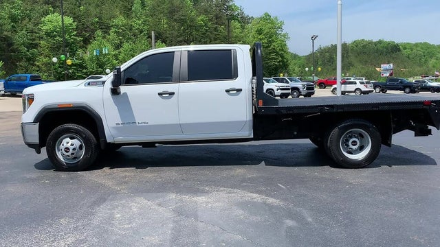 2021 GMC Sierra 3500HD Chassis Crew Cab 4WD