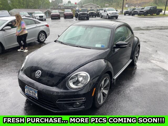 2013 Volkswagen Beetle Turbo Convertible with Sound