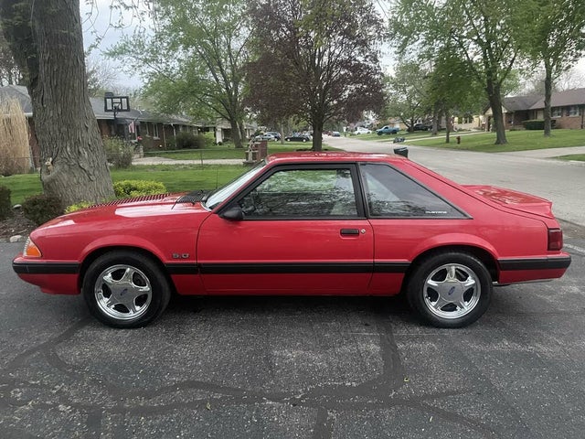 1991 Ford Mustang LX 5.0 Hatchback RWD