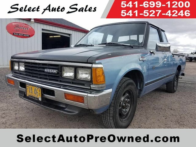 1983 Datsun Pickup DLX Extended Cab RWD