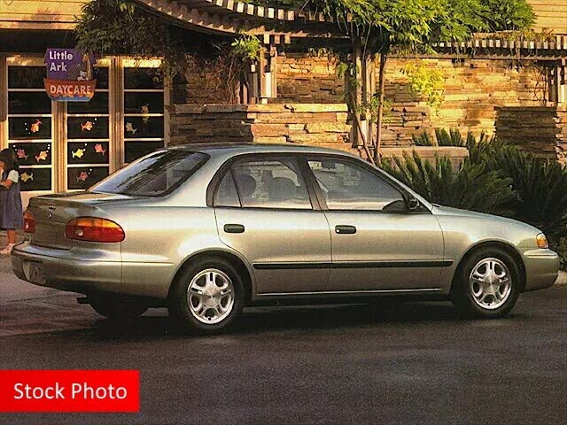 1999 Chevrolet Prizm FWD
