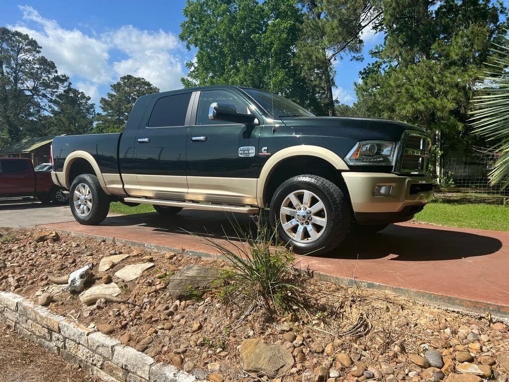 2015 RAM 2500 Laramie Longhorn Mega Cab 4WD