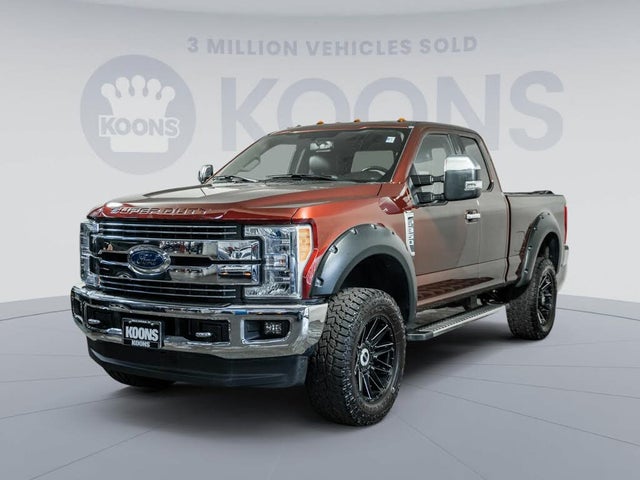 2017 Ford F-350 Super Duty Lariat SuperCab 4WD