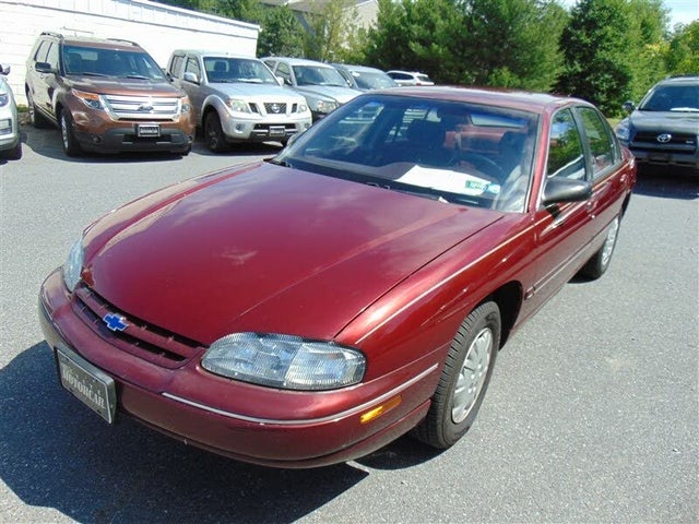 1996 Chevrolet Lumina Sedan FWD