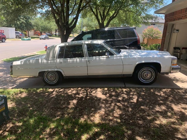 1988 Cadillac Brougham RWD