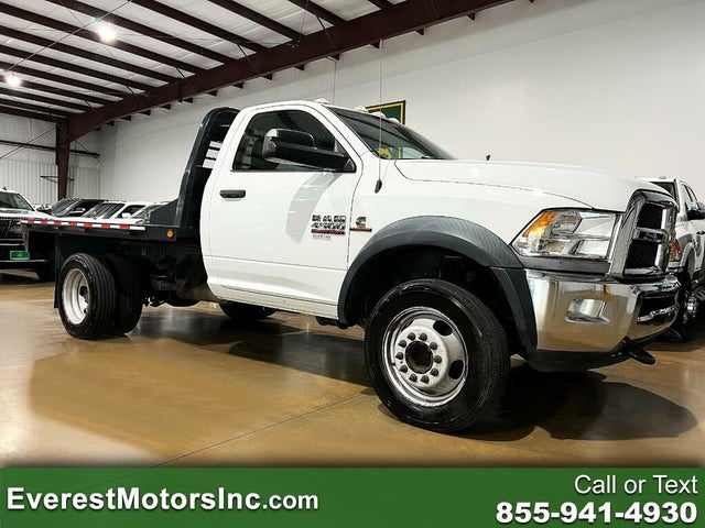 2014 RAM 4500 Chassis Crew Cab 4WD