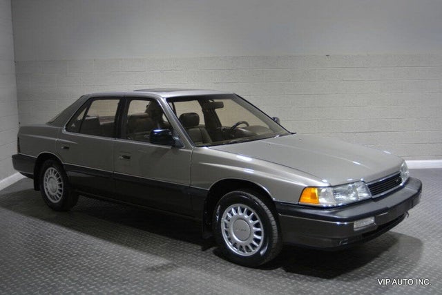 1988 Acura Legend L Sedan FWD