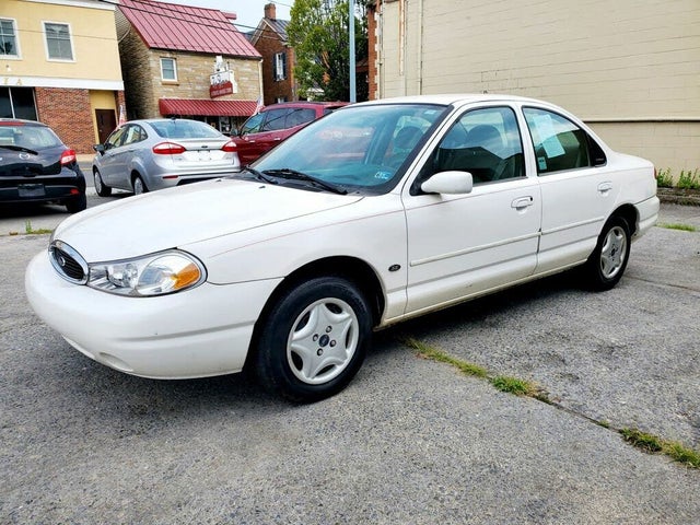 1999 Ford Contour Pic 8208209899735030651 1024x768 ?io=true&width=640&height=480&fit=bounds&format=jpg&auto=webp