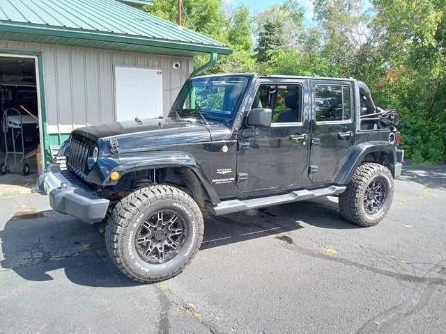 2012 Jeep Wrangler Unlimited Sahara 4WD