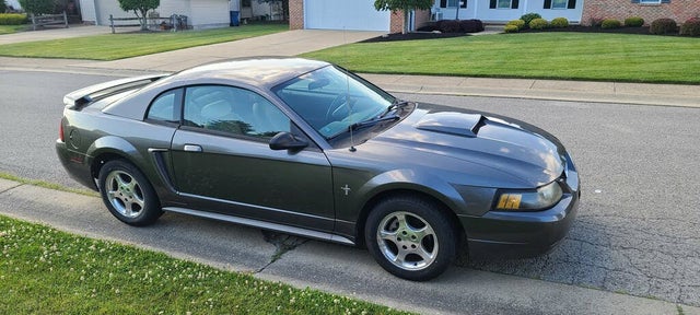 2003 Ford Mustang Coupe RWD