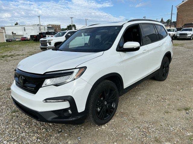 2022-Edition Black Edition AWD (Honda Pilot) for Sale in Columbus, OH