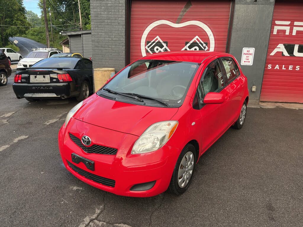 toyota yaris 2022 hatchback red