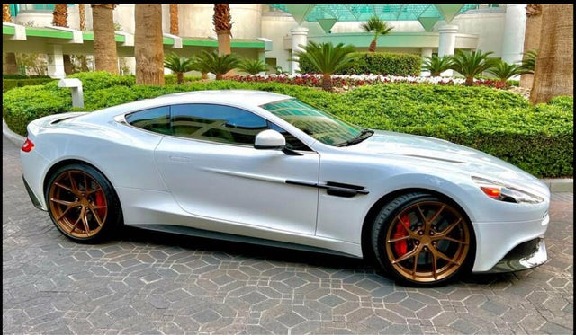 2014 Aston Martin Vanquish Coupe RWD