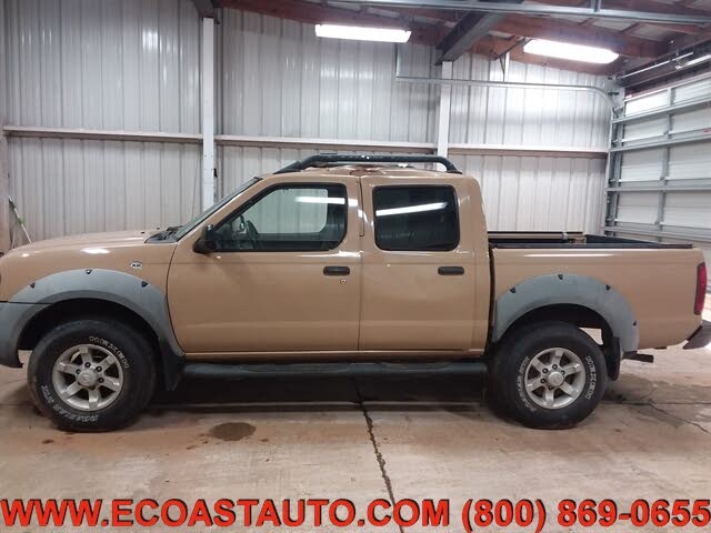 2001 Nissan Frontier 4 Dr XE 4WD Crew Cab SB