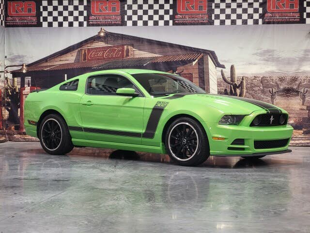 2013 Ford Mustang Boss 302 Coupe RWD