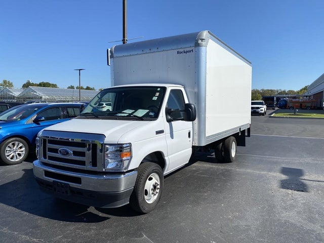 2022 Ford E-Series Chassis E-350 SD Cutaway DRW RWD
