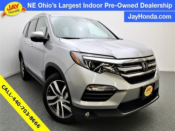 Used 2016 Elite Awd For Sale Find Amazing Deals Near Akron Oh Cargurus