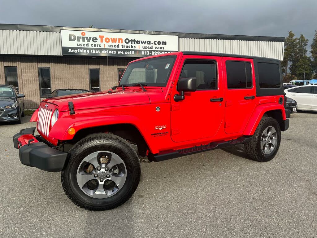 2016 Jeep Wrangler Unlimited Sahara 4WD Drive Good