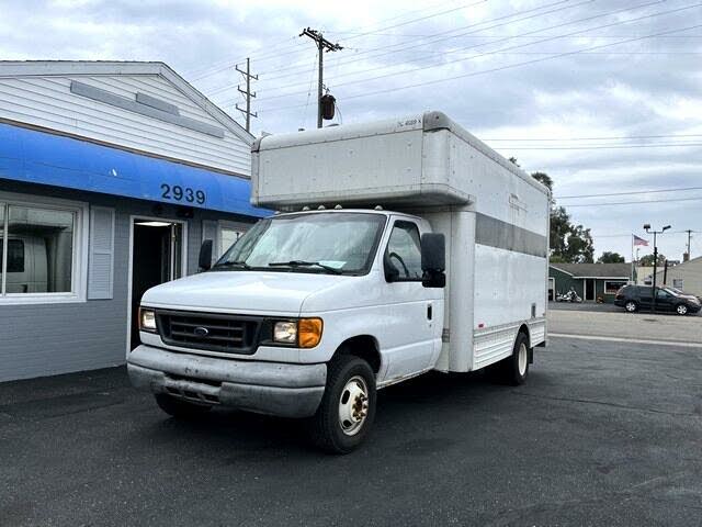 2007 Ford Econoline Wagon E-350 XLT Super Duty Extended