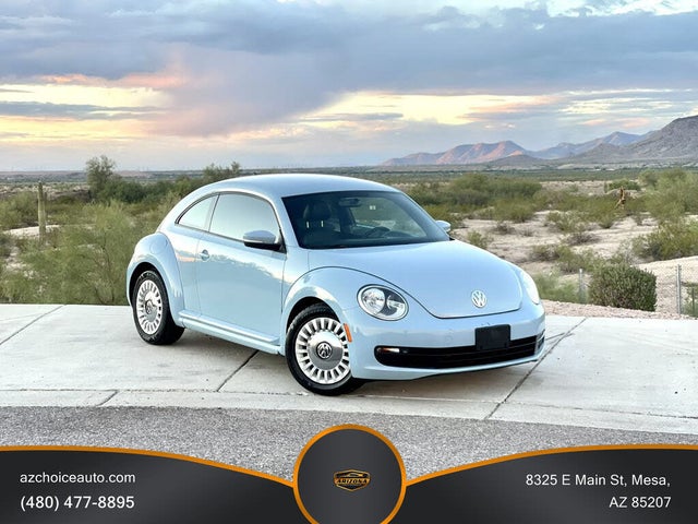 2014 Volkswagen Beetle 2.5L with Sunroof