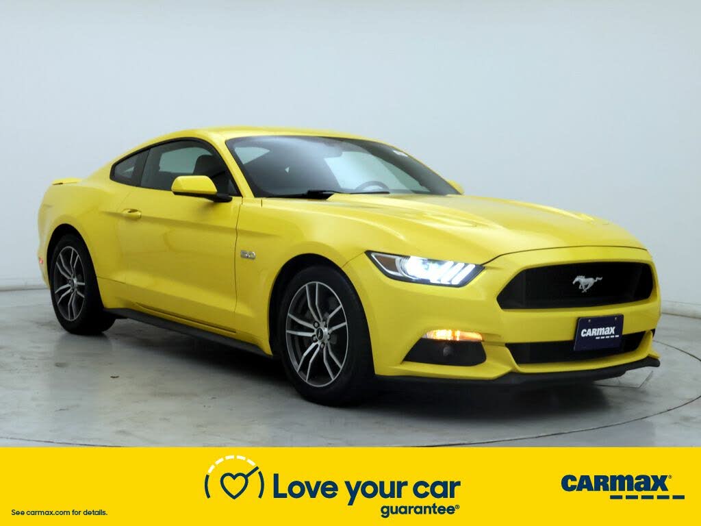 Used 17 Ford Mustang Gt Coupe Rwd For Sale With Photos Cargurus