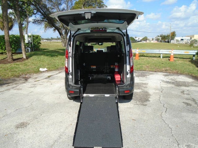 2022 Ford Transit Connect Wagon XL LWB FWD with Rear Liftgate