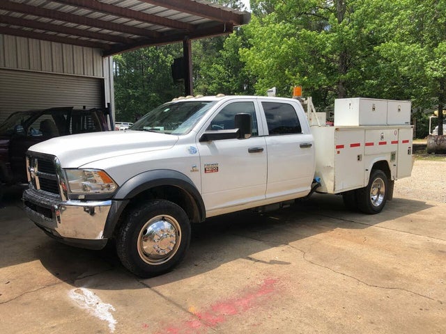 2012 RAM 5500 Chassis Crew Cab 4WD