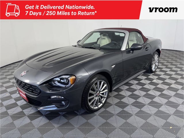 2018 FIAT 124 Spider Lusso Red Top Edition