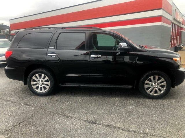 2010 Toyota Sequoia Limited 4WD