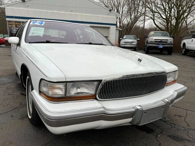 1994 Buick Roadmaster Limited Sedan RWD