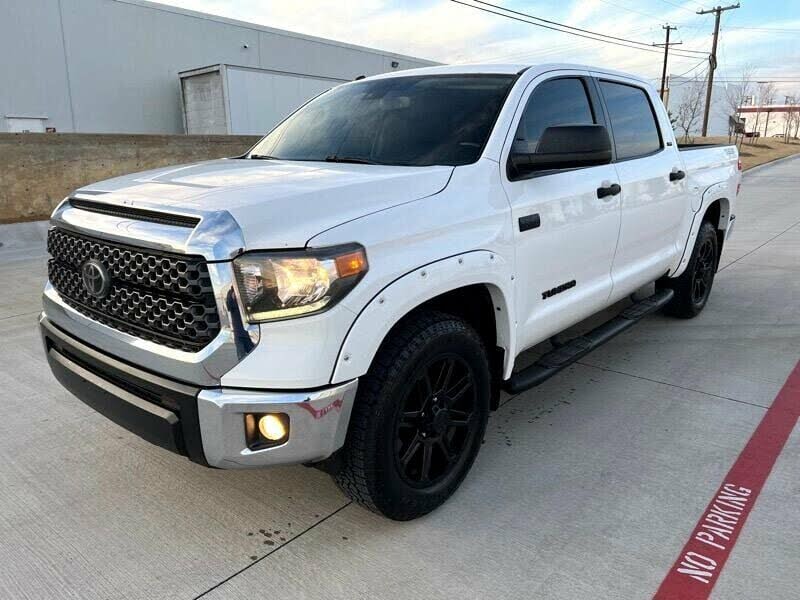 Discover 91+ about toyota tundra parking yellow lot super cool - in