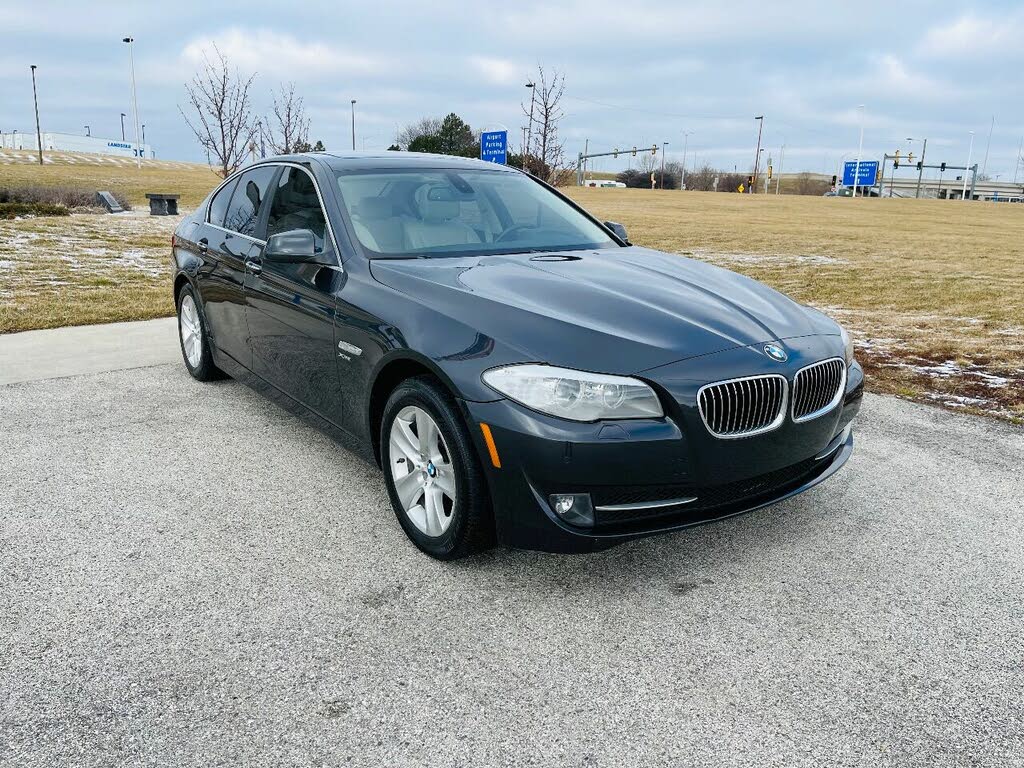 2012 BMW 5 Series 528i xDrive Sedan AWD