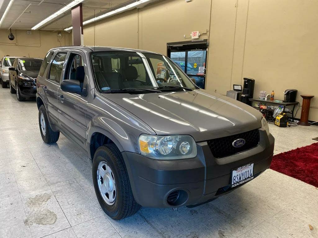 Los 50 mejores 2007 Ford Escape en venta, ahorros desde $2,609