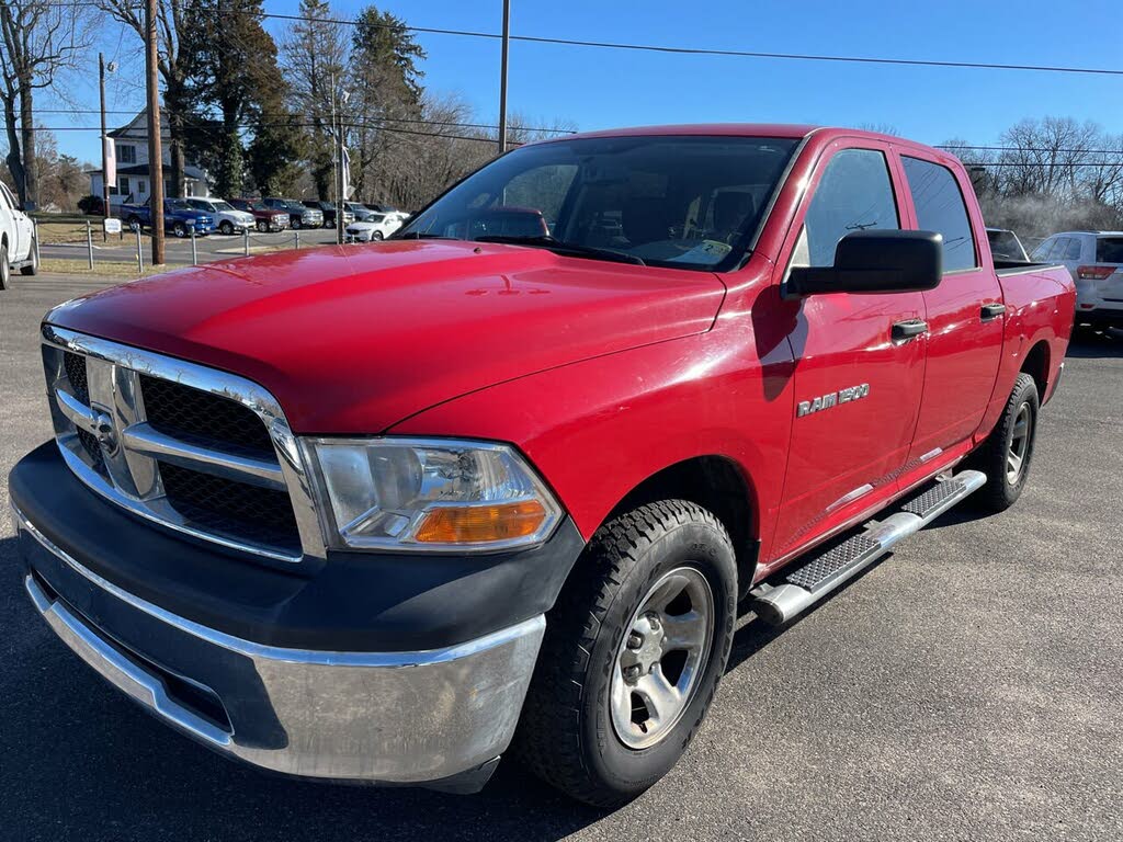 2012 RAM 1500 ST Crew Cab 4WD